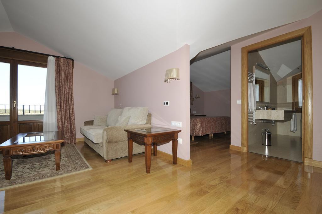 Hotel Penarrubia Zaorejas Buitenkant foto